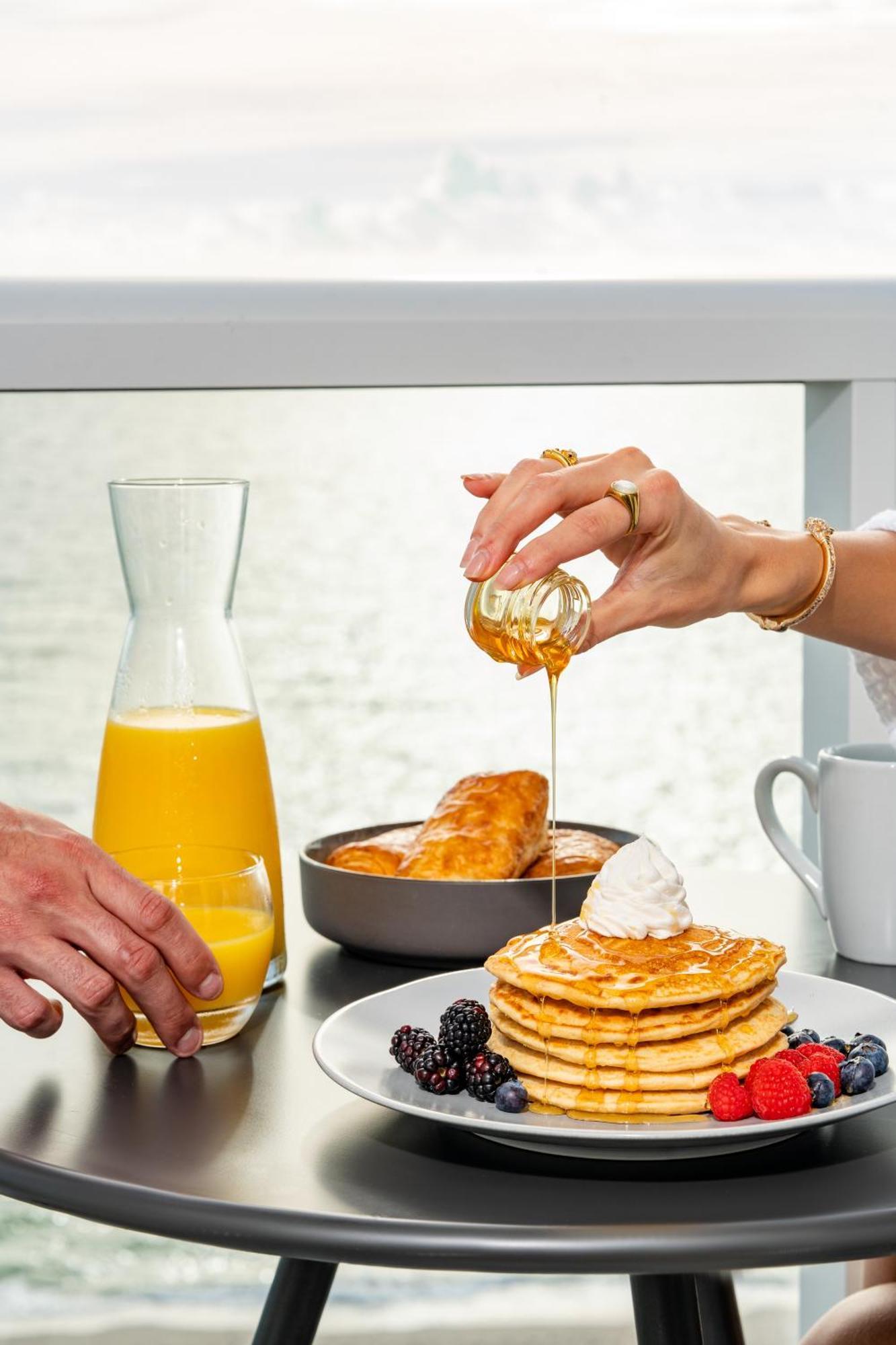 Newport Beachside Hotel & Resort Sunny Isles Beach Ngoại thất bức ảnh
